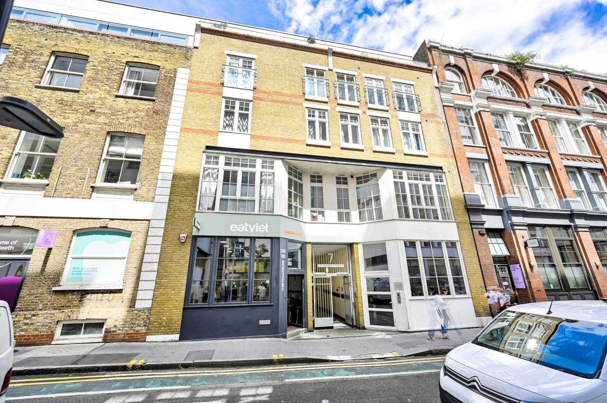 2 Bed Flat Next Old Street Tube Appartamento *